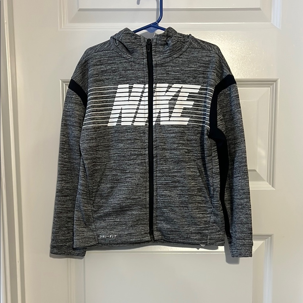 Dri-Fit Nike Kids Gray Jacket - Picture 2 of 3